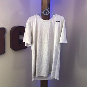 ~RVCA~(large) ~NIKE~(medium) ~MAVERICK~(medium)